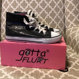 Gotta flurt girls size 3